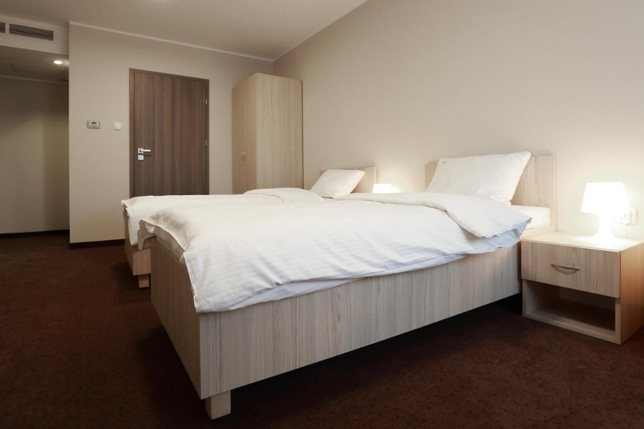 Hotel Porto 라돔스코 객실 사진