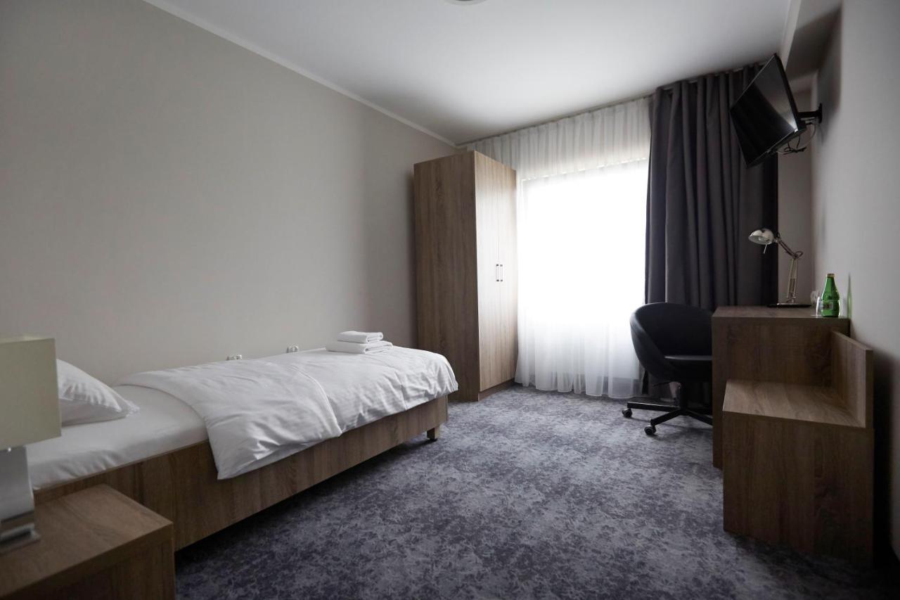 Hotel Porto 라돔스코 외부 사진