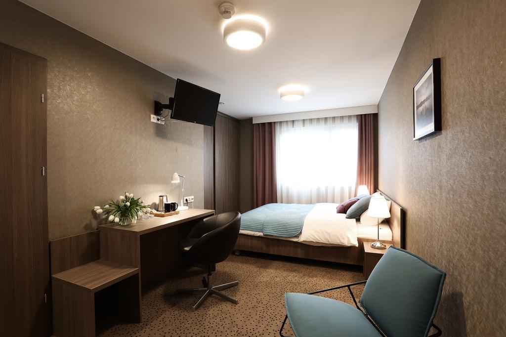 Hotel Porto 라돔스코 외부 사진