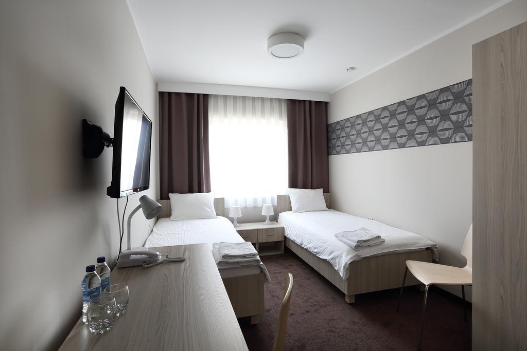 Hotel Porto 라돔스코 객실 사진